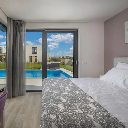 Beautiful Luna & Sole Villa *